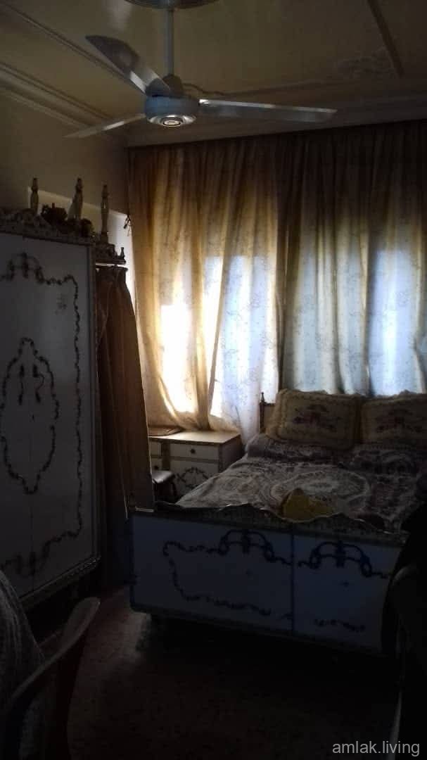 شقة مقابل فلافل الجسر في الزاهرة القديمة للبيع