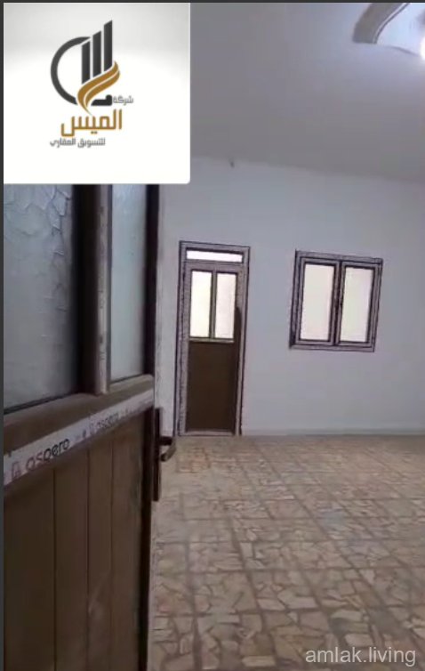 للبيع اربع غرف ومنافع  طابق تاني 