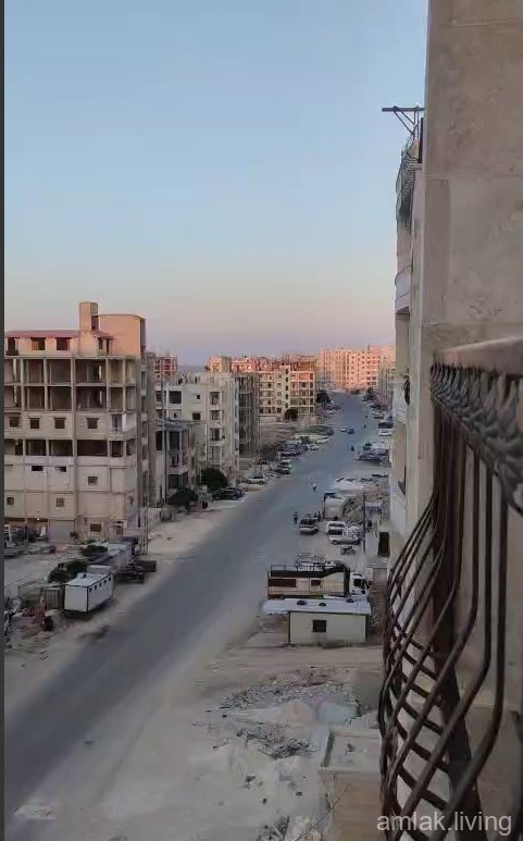 اربع غرف طابق سادس فوقه في ملحق  165متر