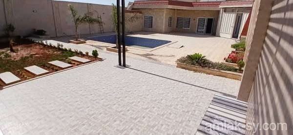 مزرعة 500م على طريق كفربو الجديد للبيع