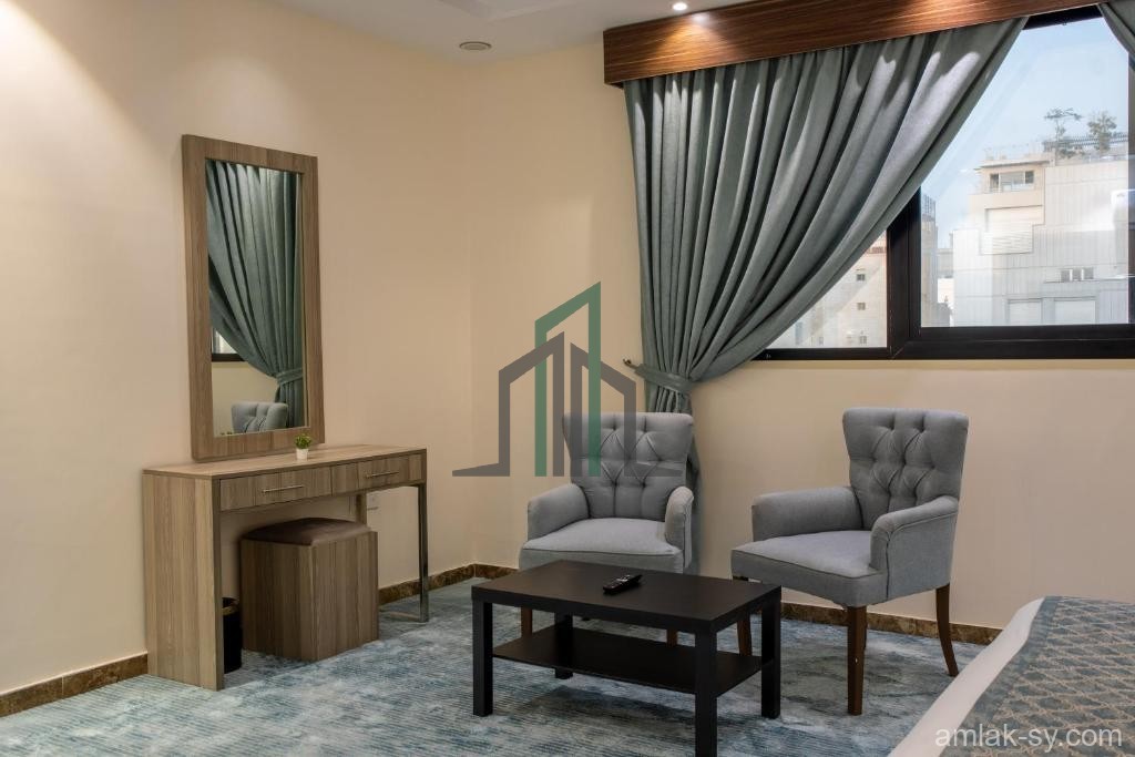 غرفة فندقية. توجادرن النهضة