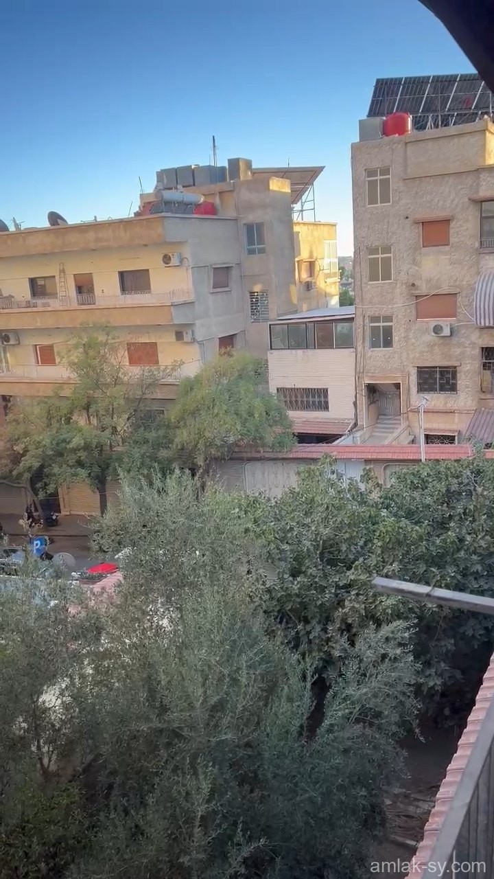 شقة 125م في المزة للبيع (826)