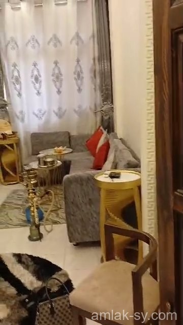 سويت سوبر ديلوكس 65م في الشعلان مع الفرش او بدون للبيع