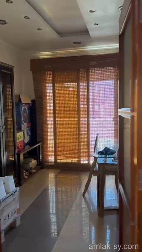 شقة للإيجار 130 م قبلية غربية في المالكي جادة البزم جانب مطعم الفاروق