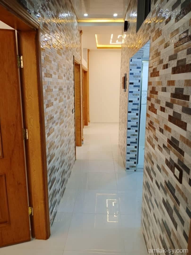 شقة للبيع 90 م ببيت سحم نسق تاني عن الشارع العام