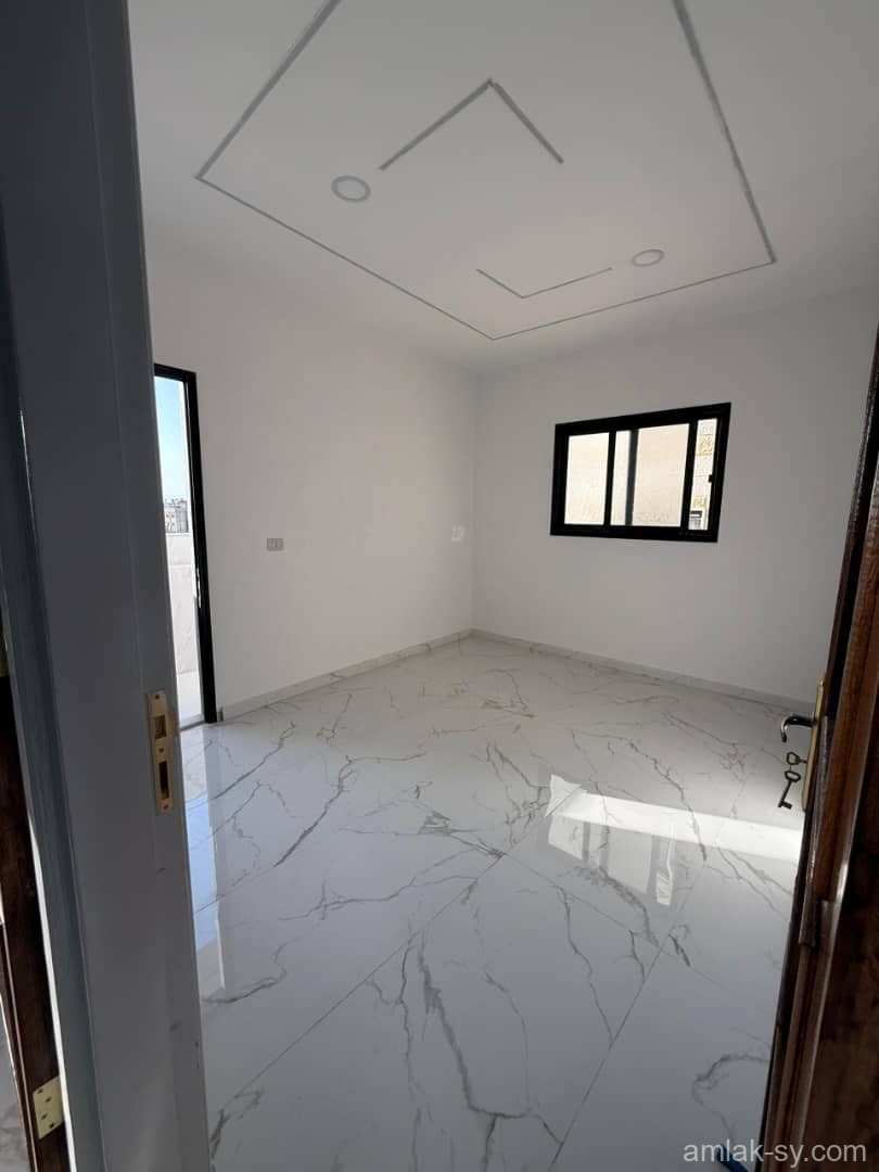 شقة شرقية قبلية للبيع 100 م ببيلا جانب معهد الاحسان