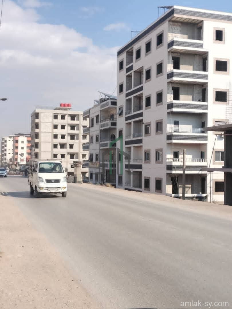 شقة عالعضم قبلية شرقية 75 م - المعضمية جانب معهد الخليل