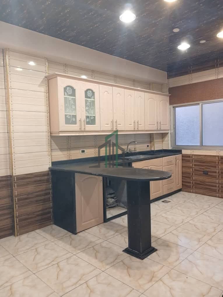 شقة للبيع 115 م غربية- أشرفية صحنايا - قرب البلدية