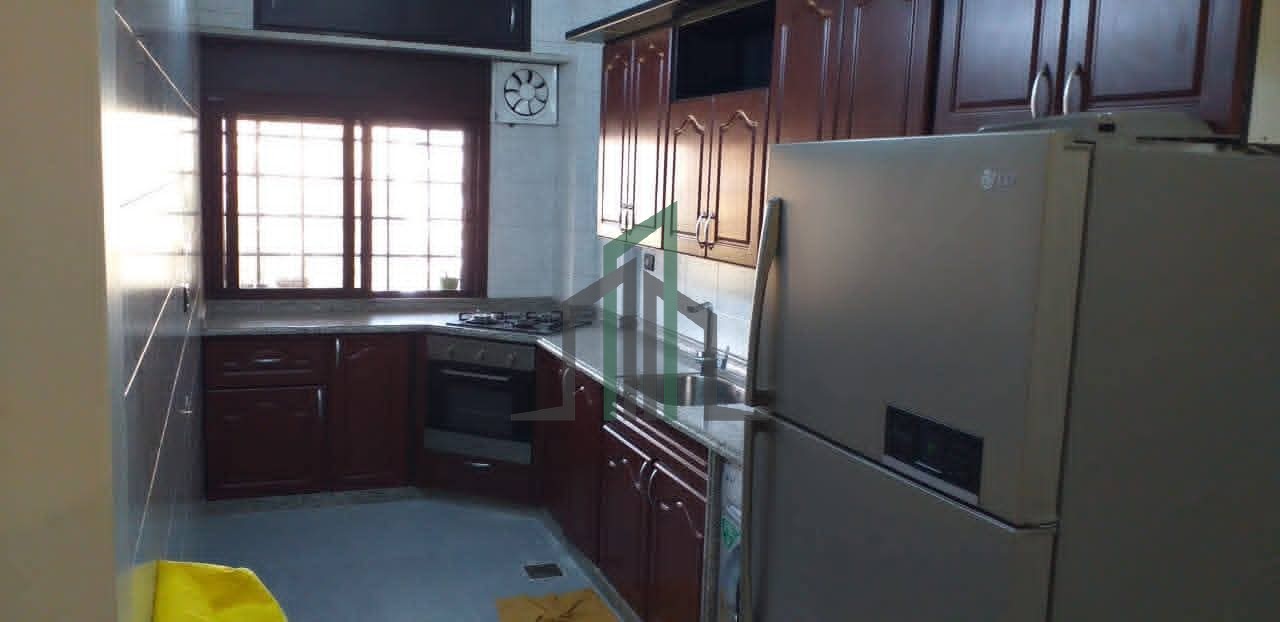 شقة للبيع 160 م -دمشق- المزة- اتستراد المزة