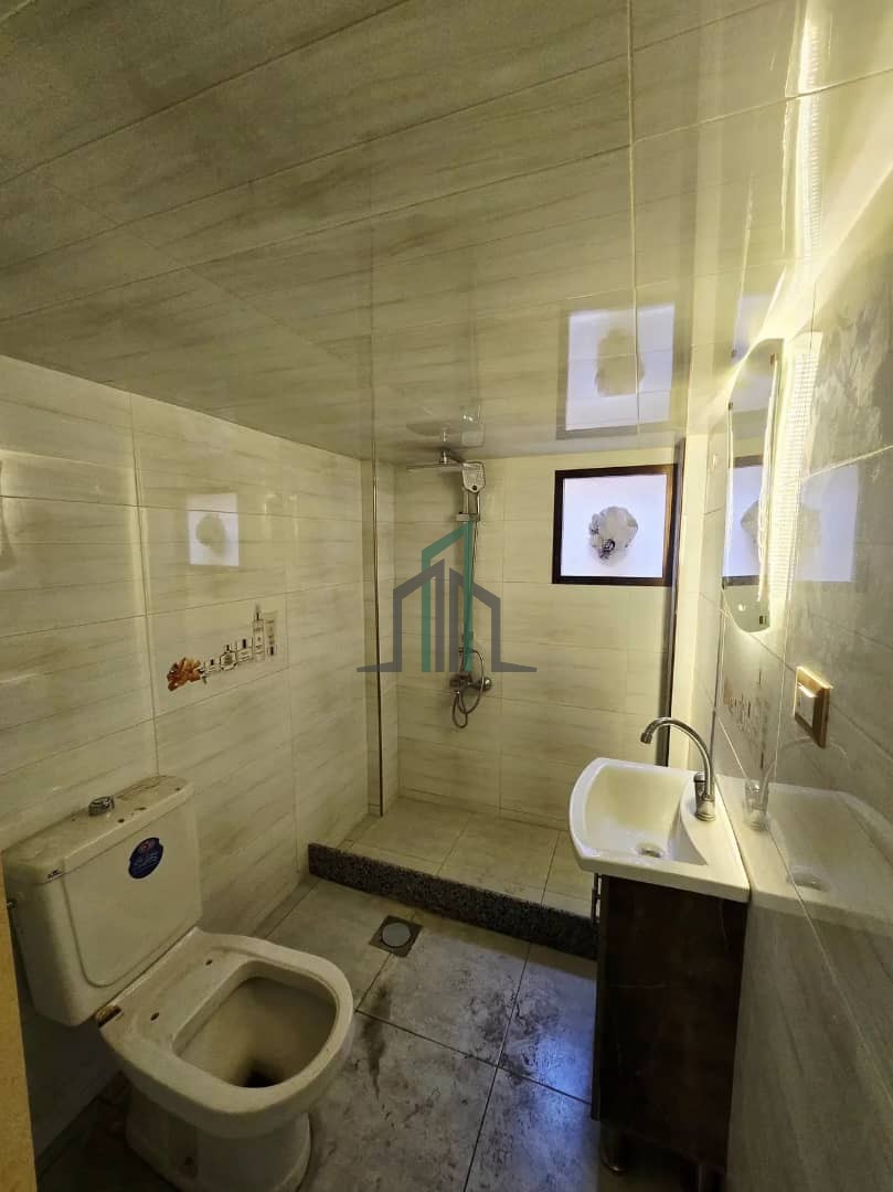 شقة للبيع 90 م قبلية شمالية- دمشق- الشعلان قرب مطعم بوز الجدي