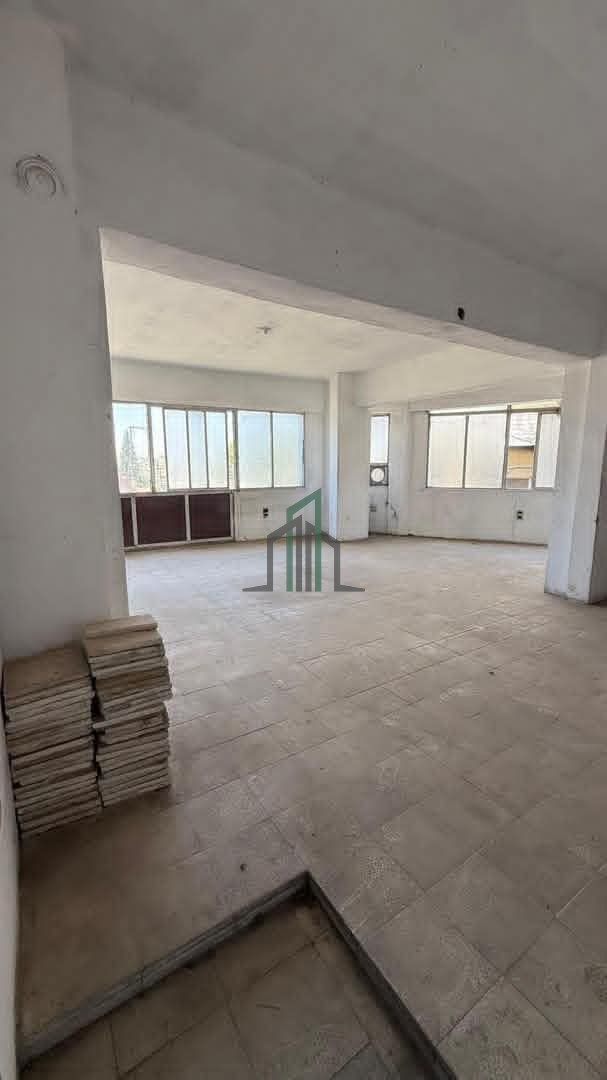 عقار رخصة صناعية تجارية 110 م فسحة واحدة- الميدان مقابل معمل الحموي