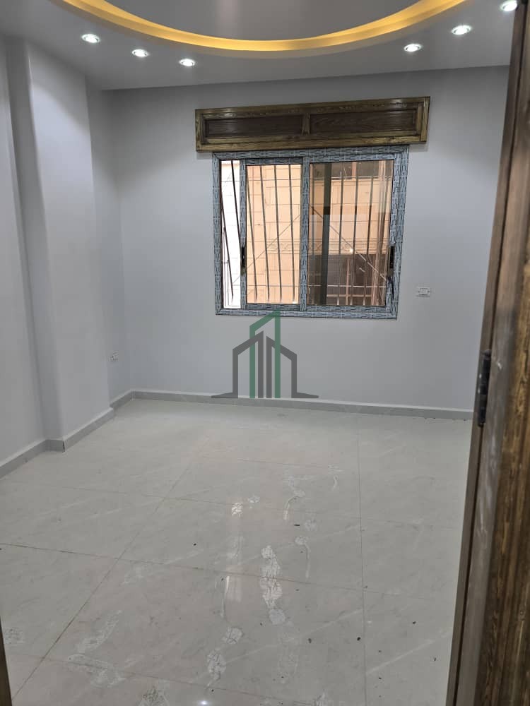 شقة للبيع - ريف دمشق- عين ترما -قرب دوار السفينة