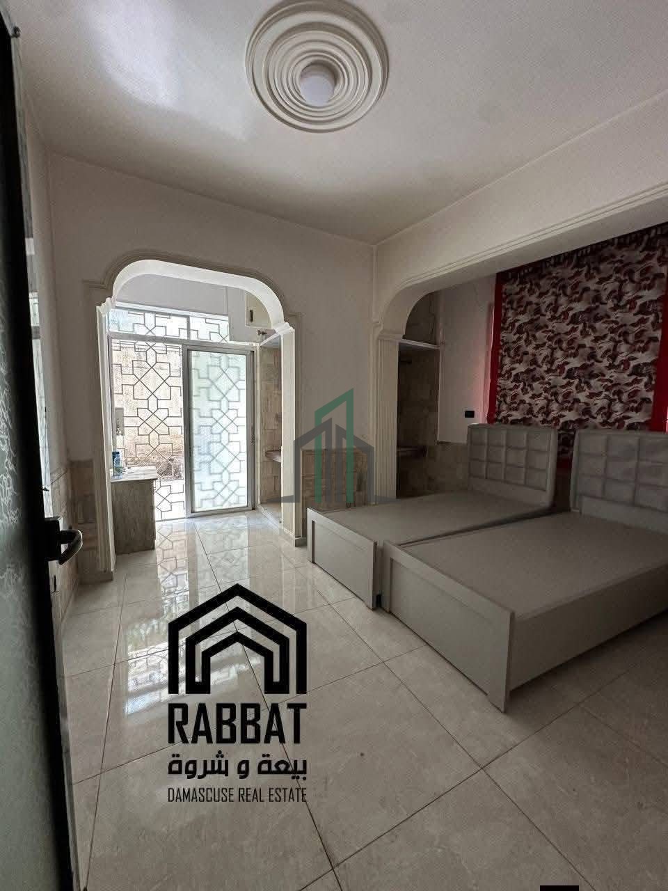 شقة للبيع 300 م -دمشق- المزرعة