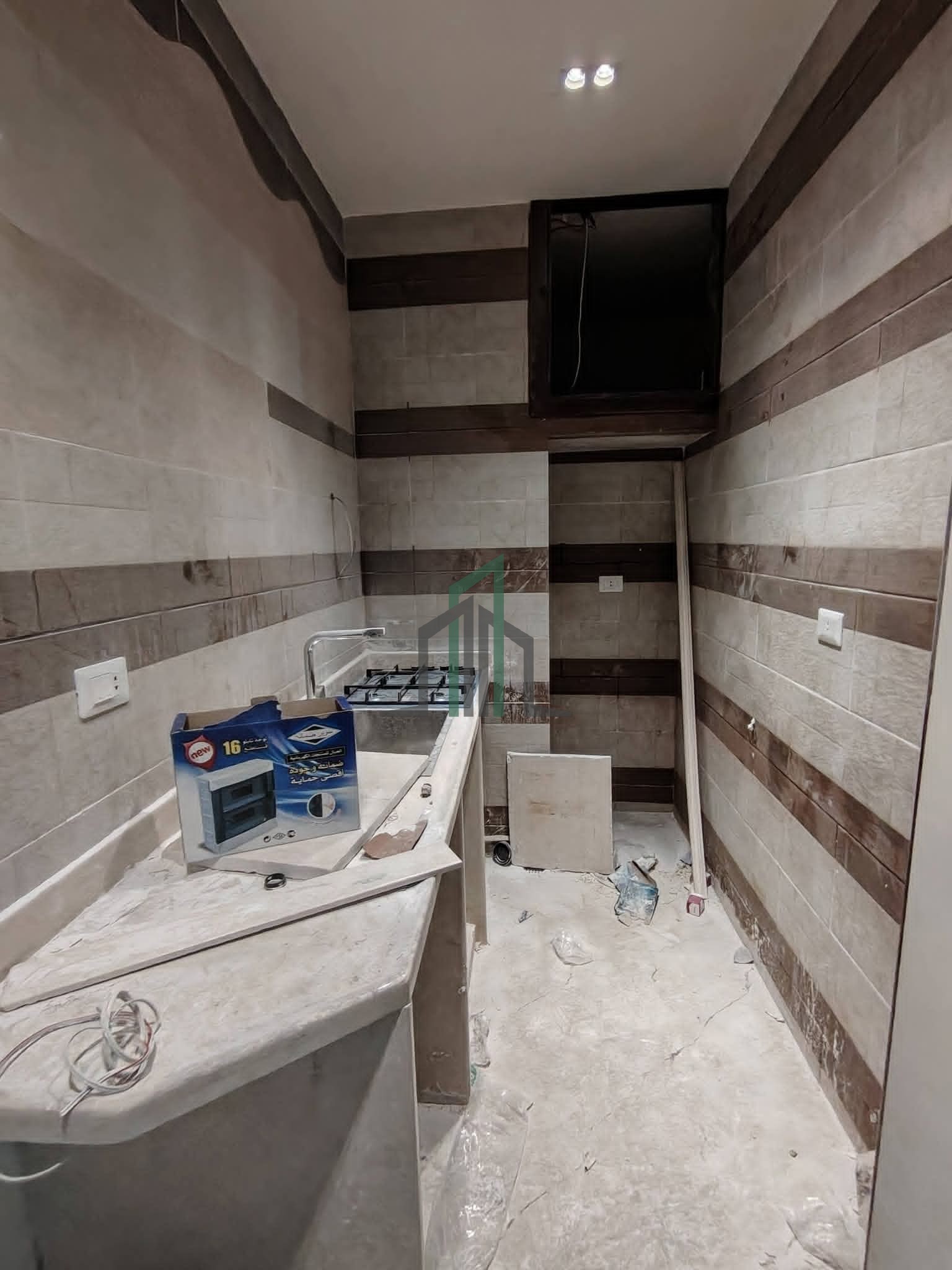 شقة للبيع ٦٥م ـ ريف دمشق - قدسيا بعد قوس قدسيا