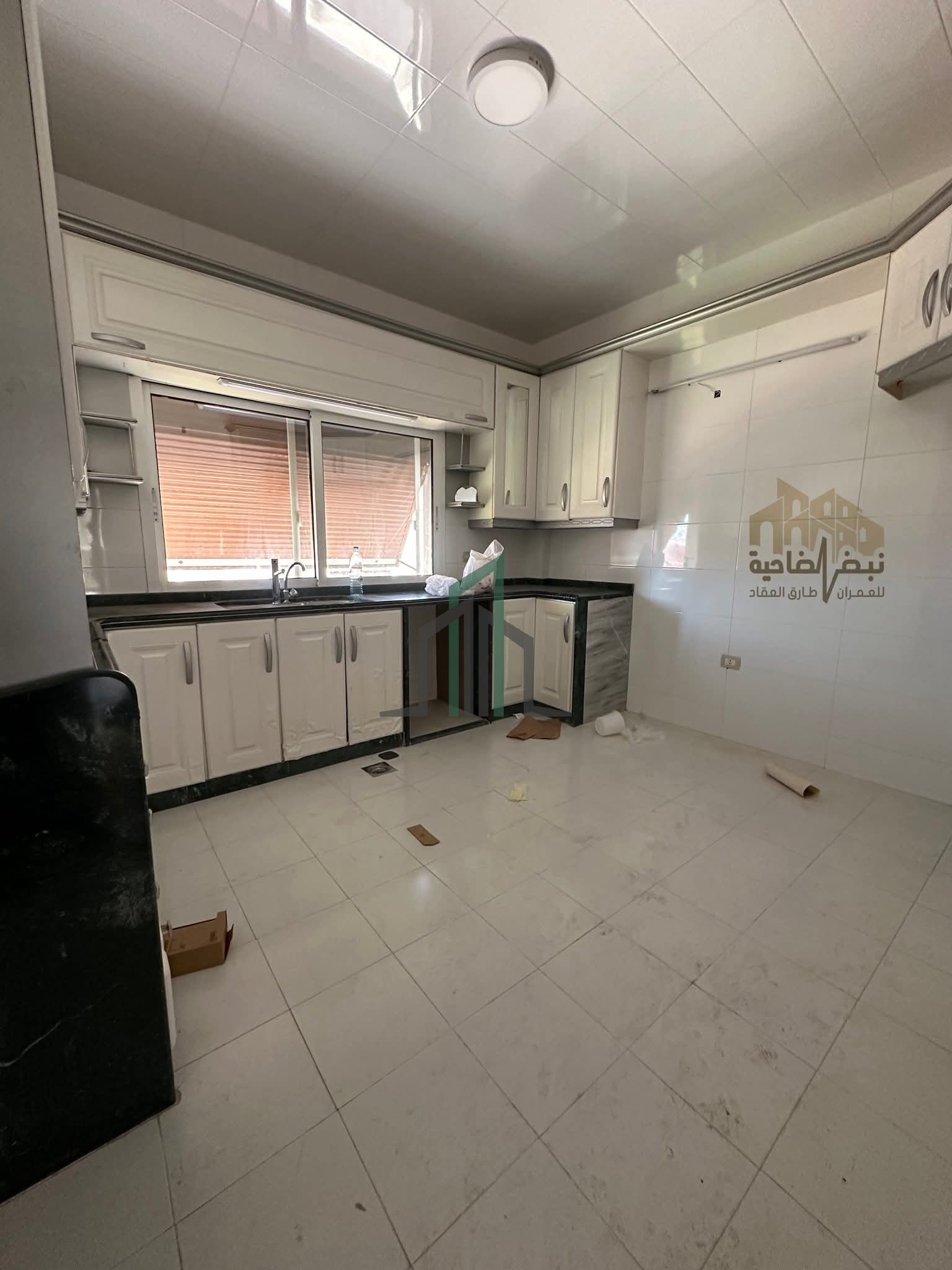 شقة للبيع 108م- ريف دمشق-ضاحية قدسيا- الجزيرة f3 اول شارع الفلل