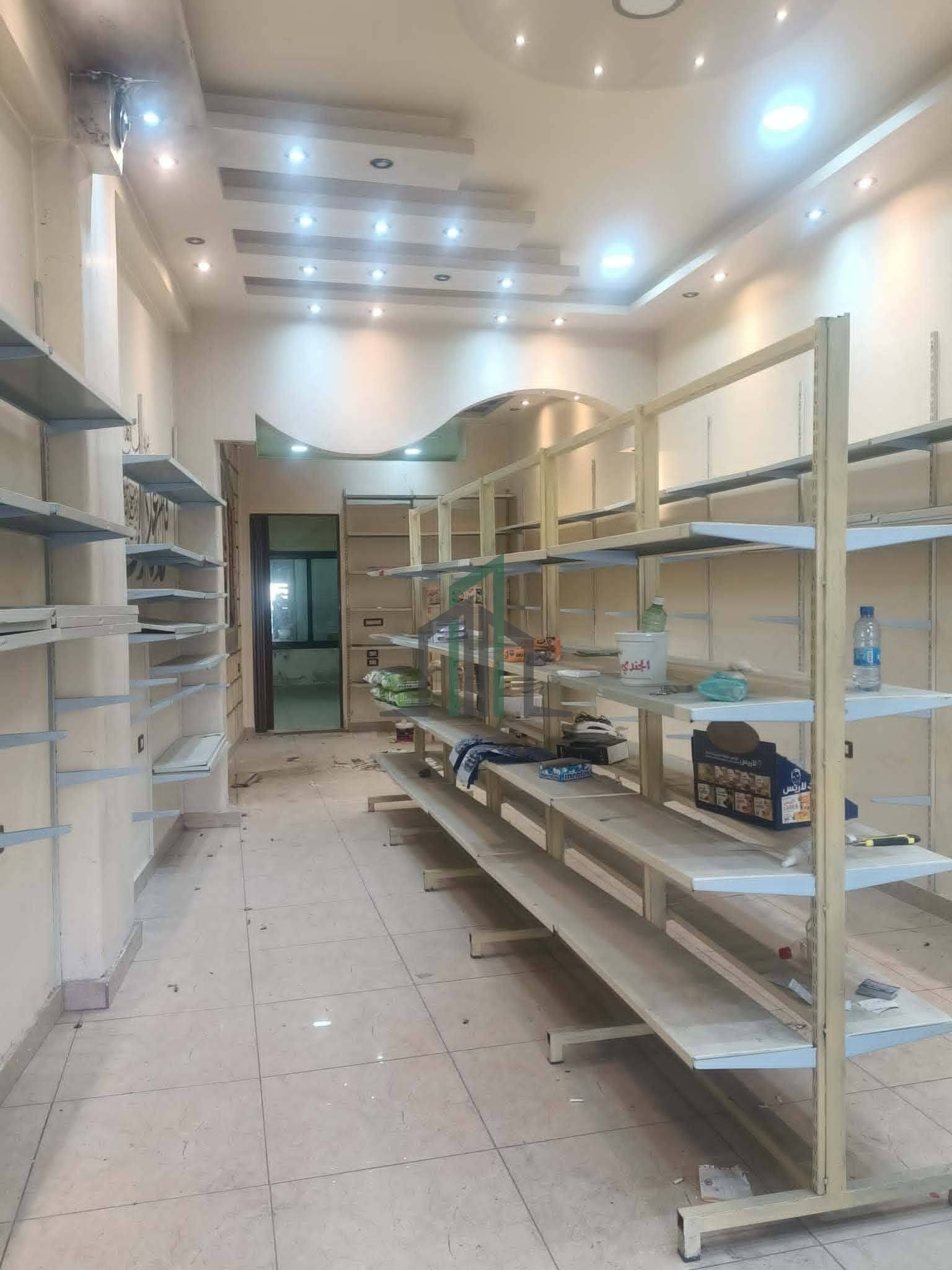 محل للبيع 100م - ريف دمشق-قدسيا شارع الجمعيات قرب مقسم الهاتف