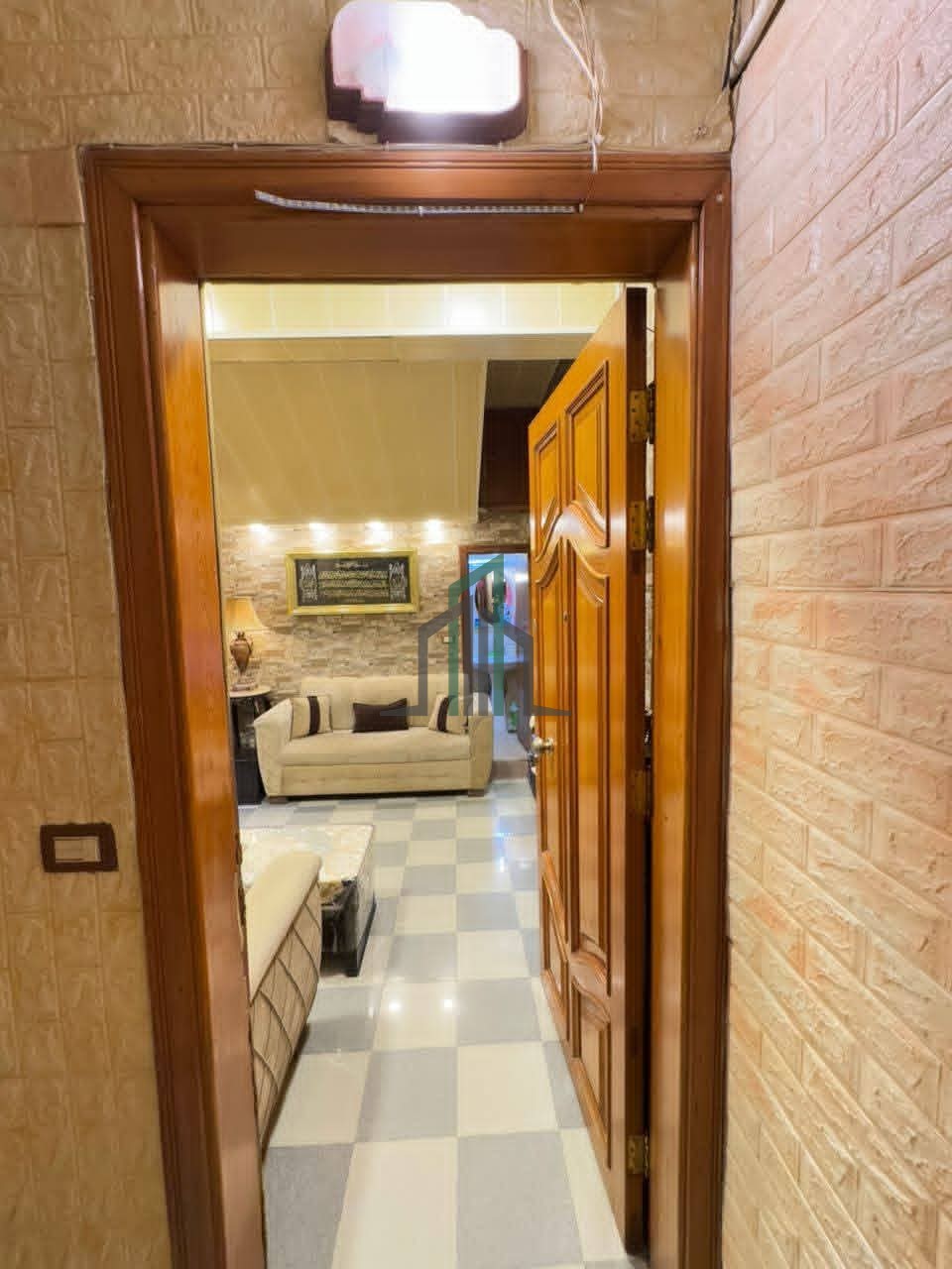 شقة للبيع 40م - دمشق - المجتهد-خلف مشفى المجتهد