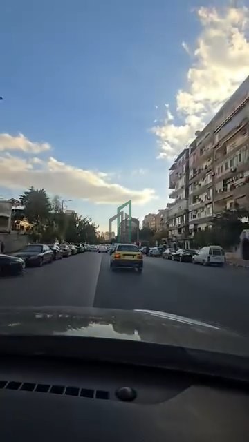 شقة للبيع 145م -دمشق-المزة-شارع الجلاء