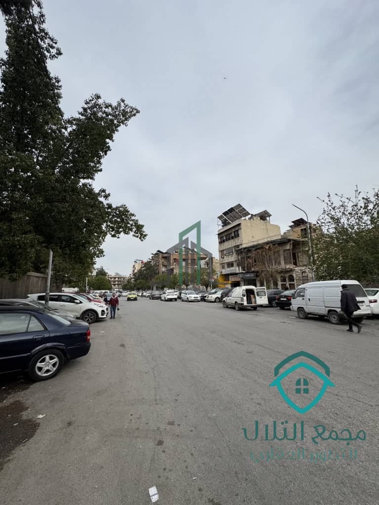 شقة للبيع 140م -دمشق-القصاع-برج الروس خلف كنيسة الصليب