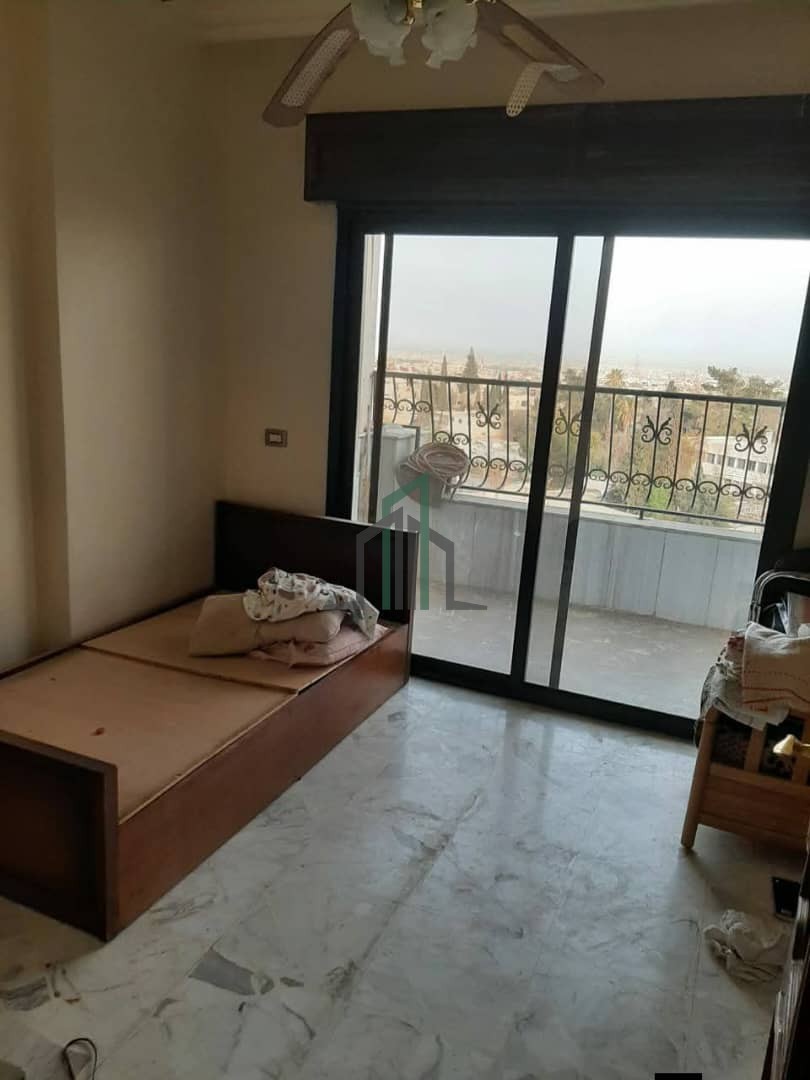 شقة للبيع 110م - دمشق-الصالحية-اتستراد الحنبلي