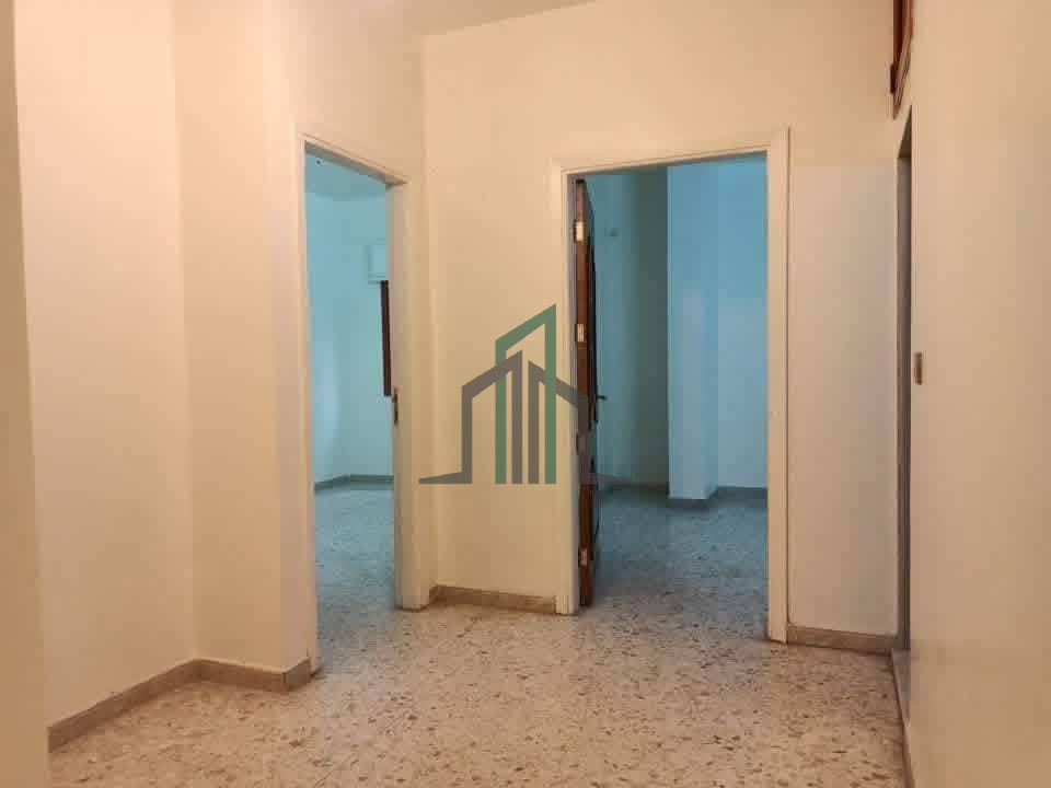 شقة للإيجار 65م - دنشق - المزة  الشيخ سعد  بين المدرسة الفرنسية ومدرسة الهبج